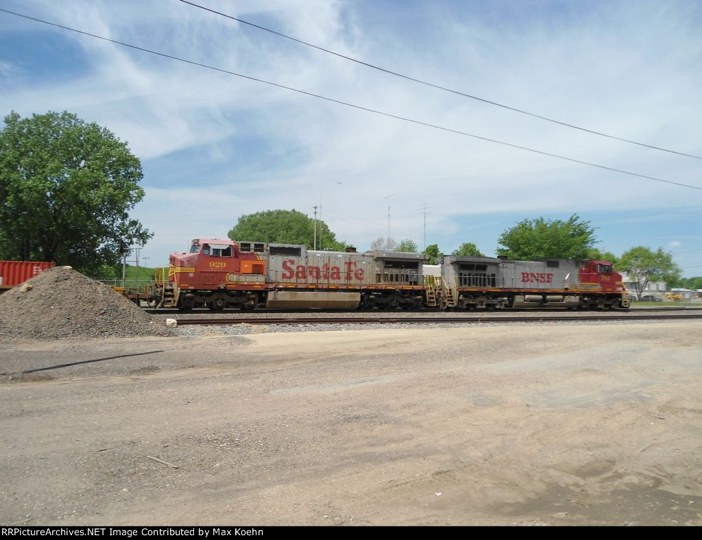 BNSF 767